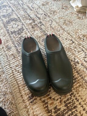 Hunter Women's Original Play Clogs Green